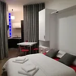 Metro Apartman *